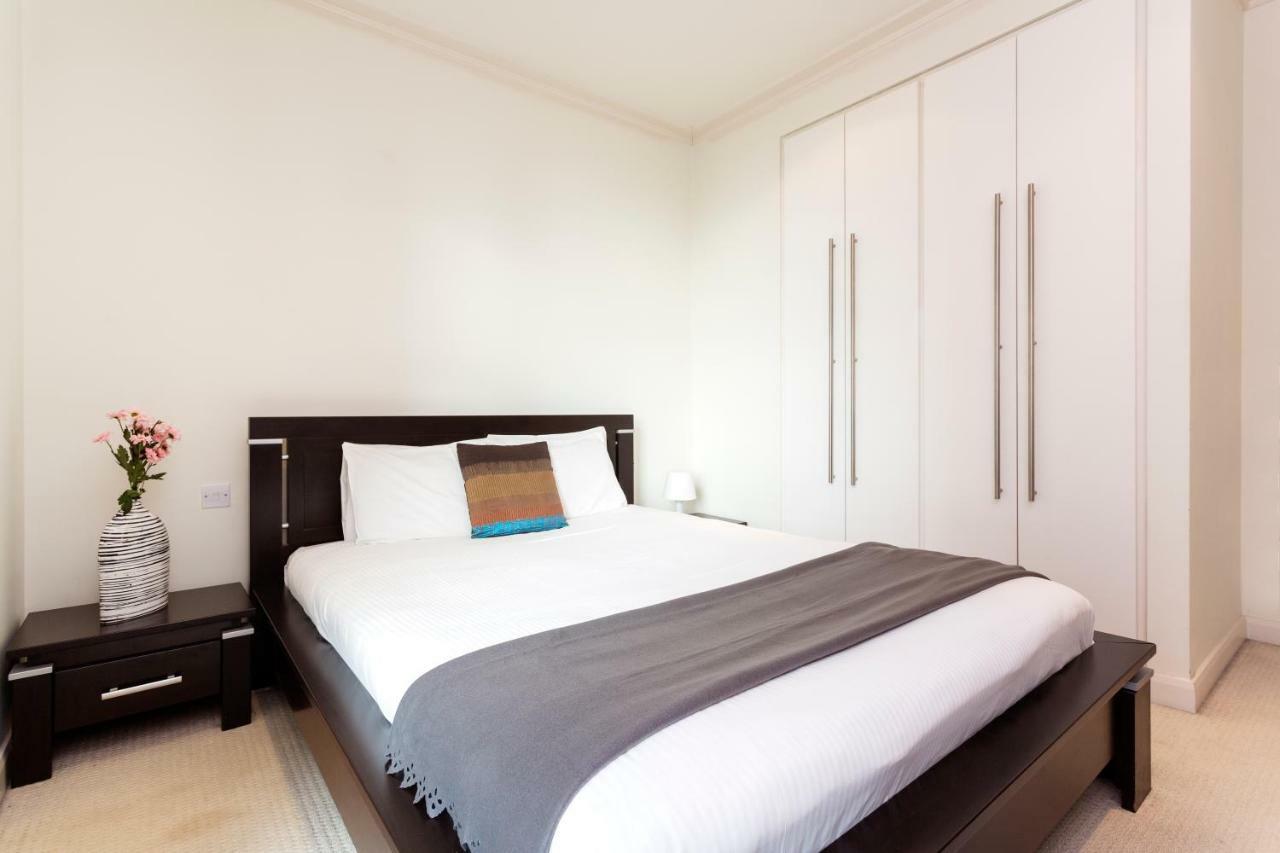 Oyo Home Canary Wharf Лондон Екстериор снимка